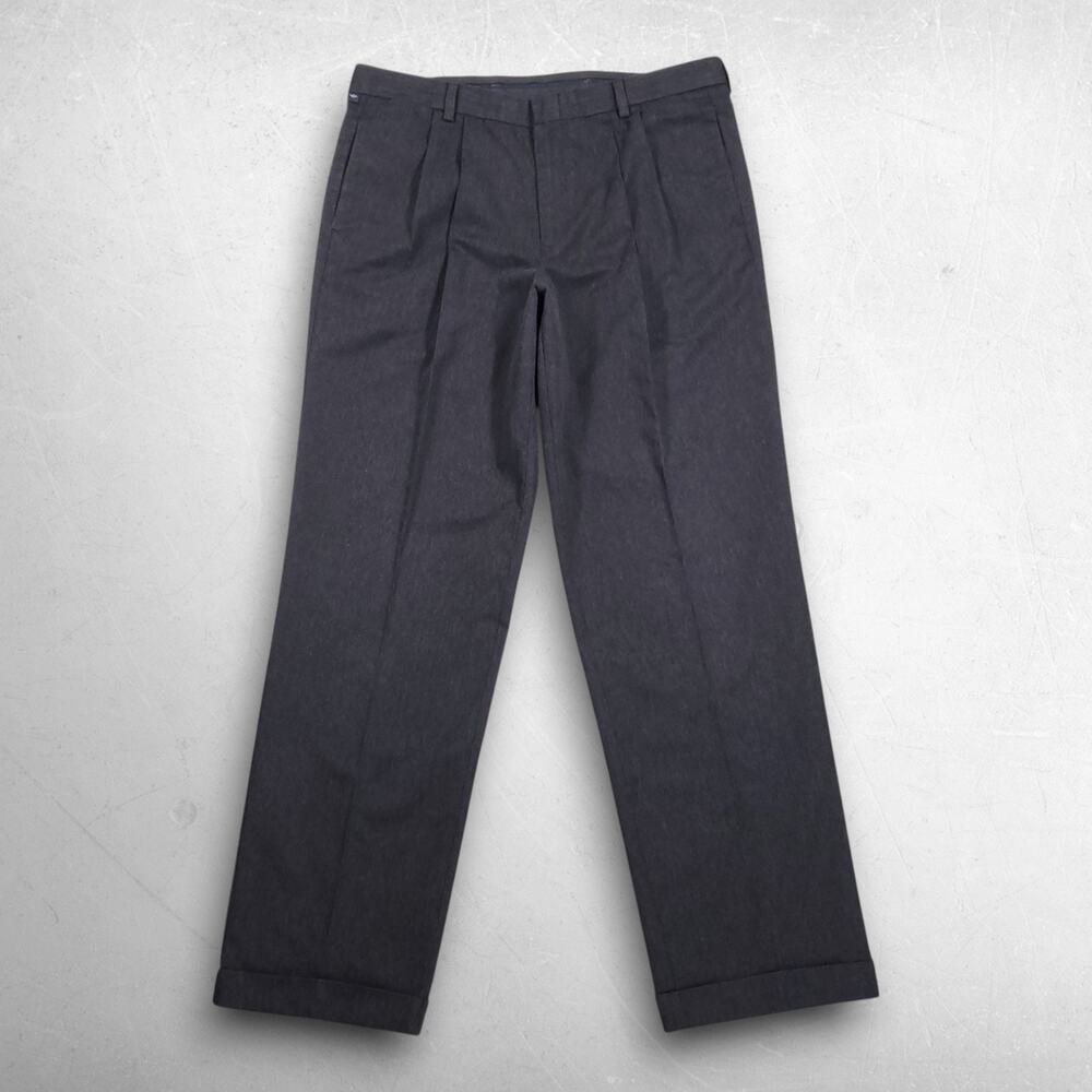 VTG Dockers Signature Khaki Pants Men 38x34 Gray Pleated Cuffed Stain Defender
